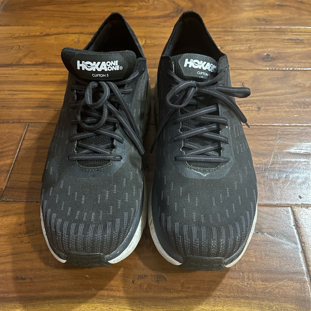 Hoka One One Clifton 5 Knit size 11.5